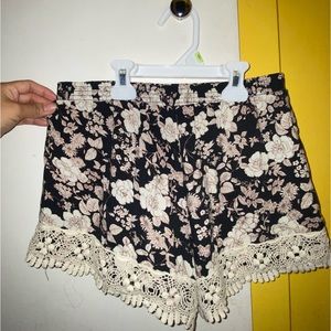 Abercrombie & Fitch Floral Shorts